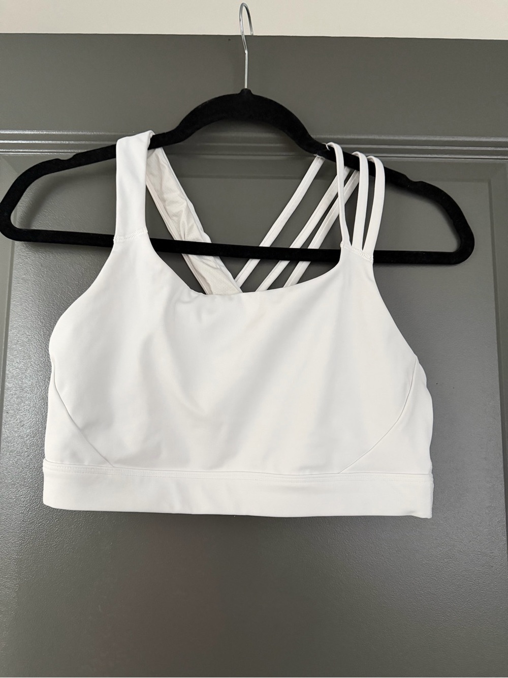 Athleta White Strappy Crossback Sports Bra